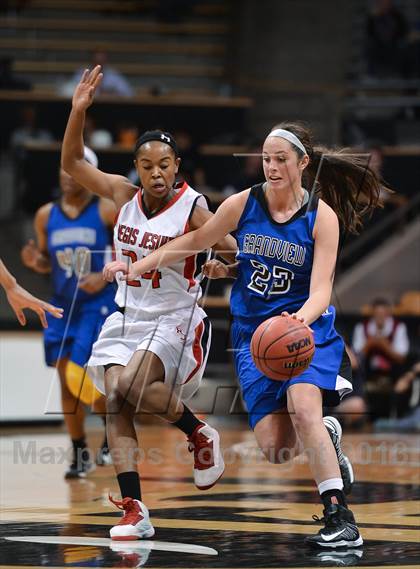 Thumbnail 2 in Regis Jesuit vs. Grandview (CHSAA 5A Semifinal) photogallery.