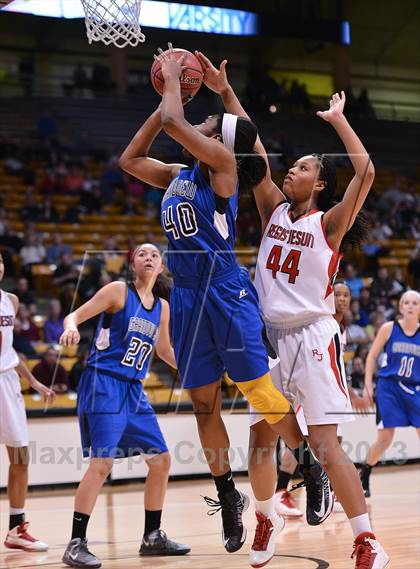 Thumbnail 2 in Regis Jesuit vs. Grandview (CHSAA 5A Semifinal) photogallery.