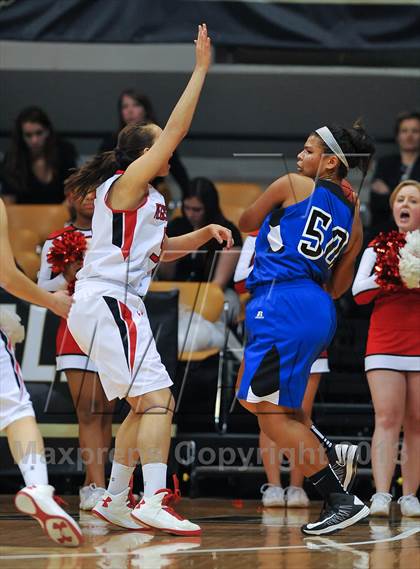 Thumbnail 1 in Regis Jesuit vs. Grandview (CHSAA 5A Semifinal) photogallery.