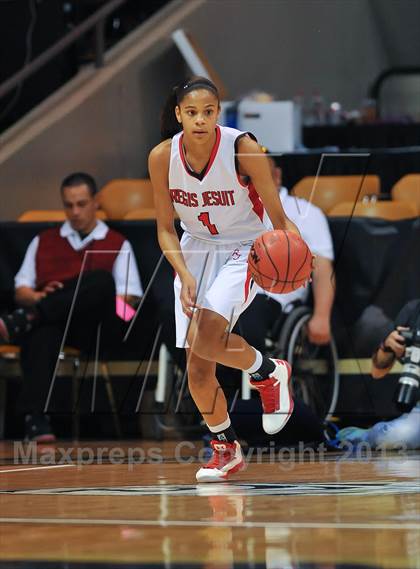 Thumbnail 1 in Regis Jesuit vs. Grandview (CHSAA 5A Semifinal) photogallery.