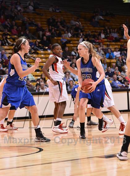 Thumbnail 2 in Regis Jesuit vs. Grandview (CHSAA 5A Semifinal) photogallery.