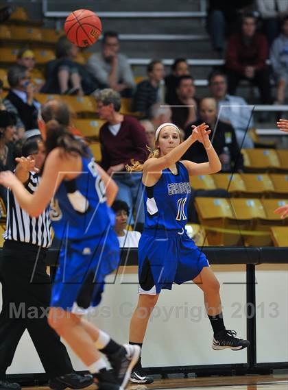 Thumbnail 2 in Regis Jesuit vs. Grandview (CHSAA 5A Semifinal) photogallery.