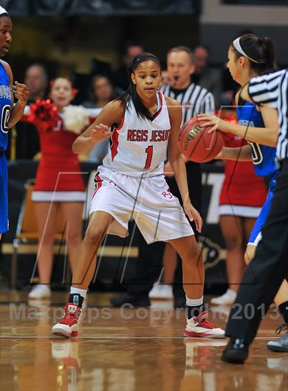 Thumbnail 1 in Regis Jesuit vs. Grandview (CHSAA 5A Semifinal) photogallery.