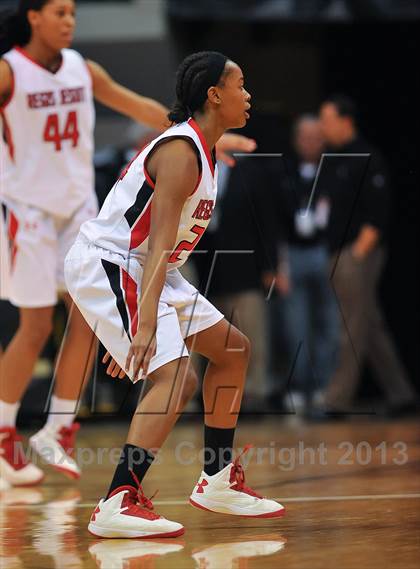 Thumbnail 3 in Regis Jesuit vs. Grandview (CHSAA 5A Semifinal) photogallery.