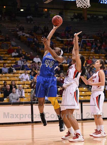 Thumbnail 1 in Regis Jesuit vs. Grandview (CHSAA 5A Semifinal) photogallery.