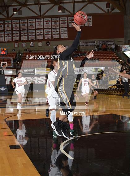 Thumbnail 1 in West Campus vs. Lathrop (CIF SJS D4 Final) photogallery.