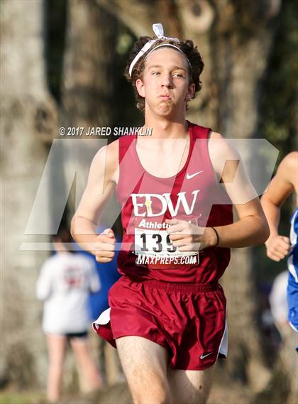 Thumbnail 1 in LHSAA District 7-4A District Meet photogallery.