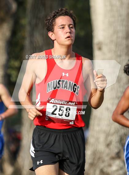 Thumbnail 3 in LHSAA District 7-4A District Meet photogallery.