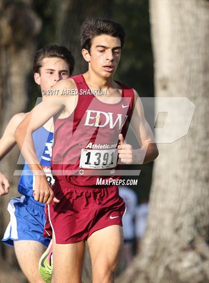 Thumbnail 3 in LHSAA District 7-4A District Meet photogallery.