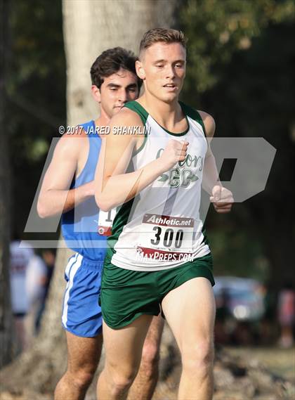 Thumbnail 1 in LHSAA District 7-4A District Meet photogallery.