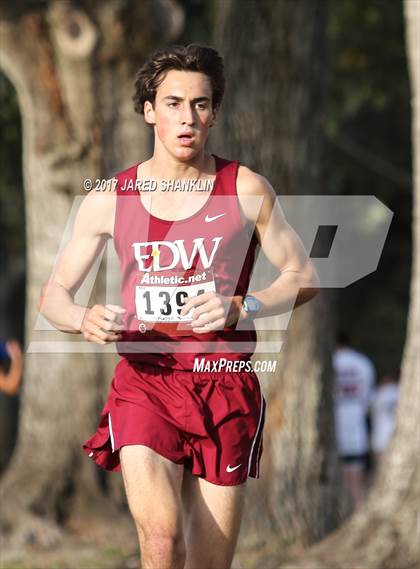 Thumbnail 2 in LHSAA District 7-4A District Meet photogallery.