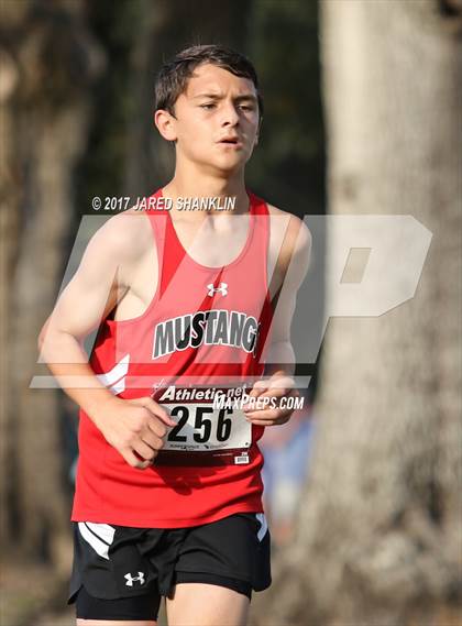 Thumbnail 1 in LHSAA District 7-4A District Meet photogallery.