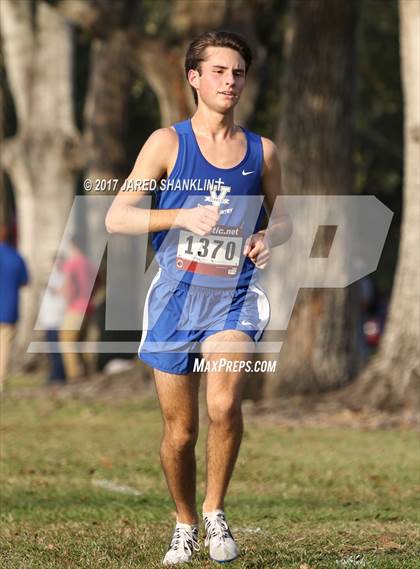 Thumbnail 2 in LHSAA District 7-4A District Meet photogallery.