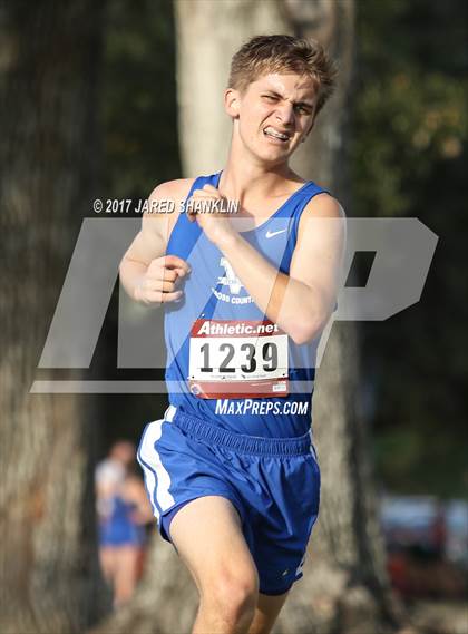 Thumbnail 2 in LHSAA District 7-4A District Meet photogallery.