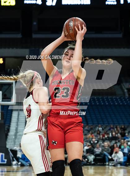 Thumbnail 2 in Gruver vs Muenster (UIL 2A Final) photogallery.