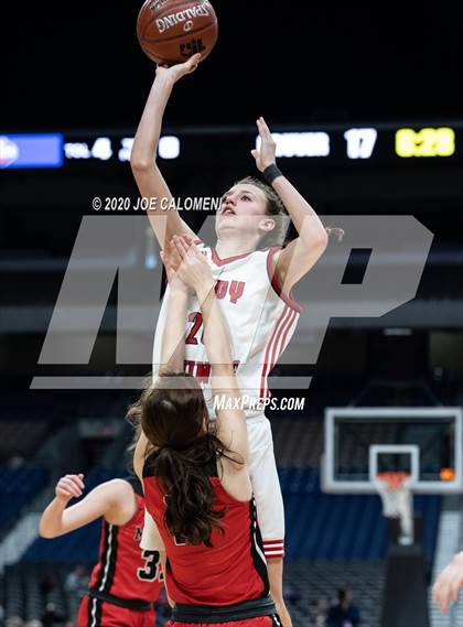 Thumbnail 2 in Gruver vs Muenster (UIL 2A Final) photogallery.