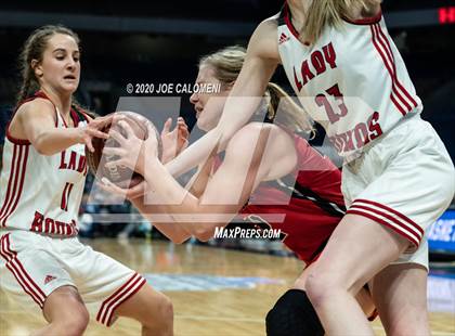 Thumbnail 2 in Gruver vs Muenster (UIL 2A Final) photogallery.