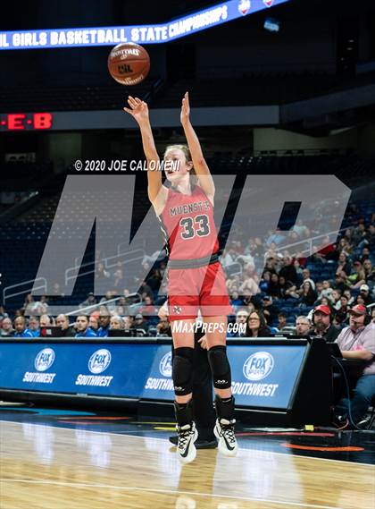 Thumbnail 2 in Gruver vs Muenster (UIL 2A Final) photogallery.