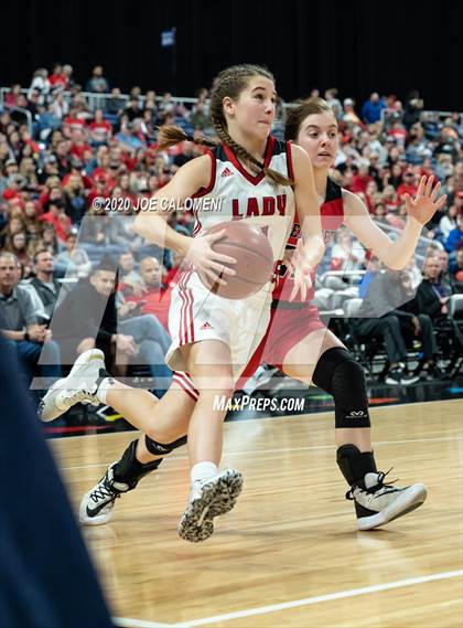 Thumbnail 3 in Gruver vs Muenster (UIL 2A Final) photogallery.