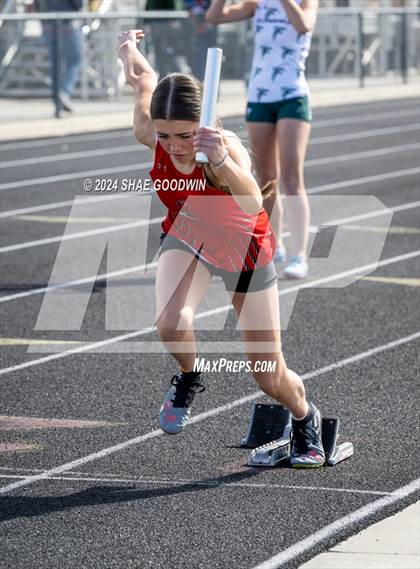 Thumbnail 1 in Early Bird Invitational (Running Events Day 1) photogallery.
