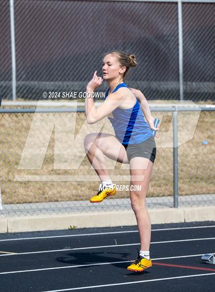 Thumbnail 3 in Early Bird Invitational (Running Events Day 1) photogallery.