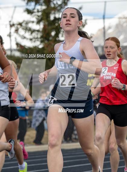 Thumbnail 1 in Early Bird Invitational (Running Events Day 1) photogallery.