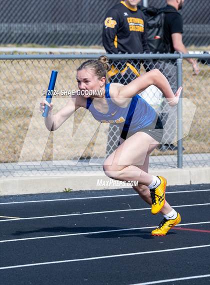 Thumbnail 2 in Early Bird Invitational (Running Events Day 1) photogallery.