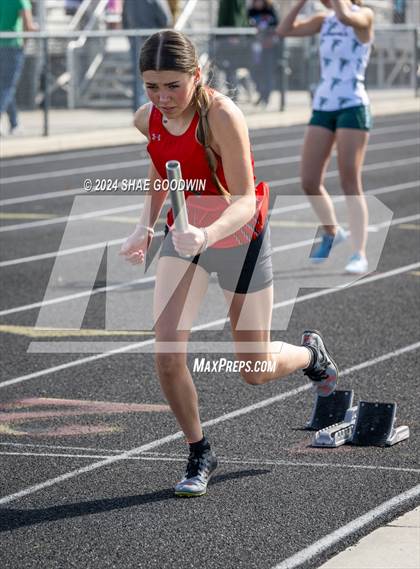 Thumbnail 2 in Early Bird Invitational (Running Events Day 1) photogallery.
