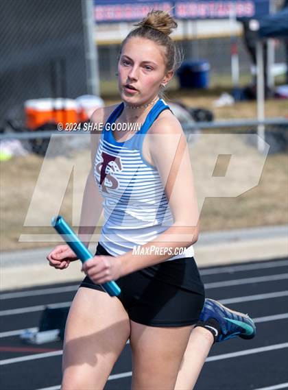 Thumbnail 1 in Early Bird Invitational (Running Events Day 1) photogallery.