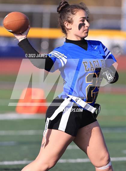 Thumbnail 2 in Webster Schroeder vs Irondequoit photogallery.