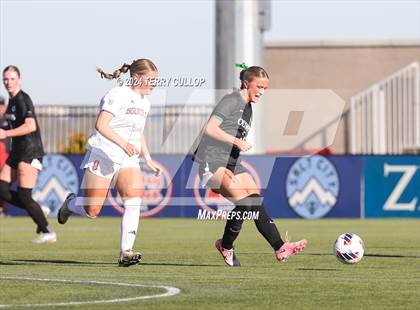 Thumbnail 3 in Bountiful vs. Olympus (UHSAA 5A Semifinal) photogallery.