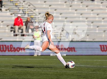 Thumbnail 1 in Bountiful vs. Olympus (UHSAA 5A Semifinal) photogallery.