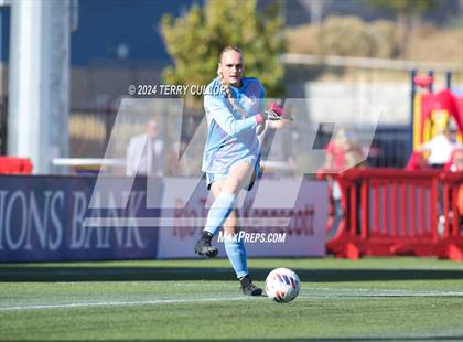 Thumbnail 1 in Bountiful vs. Olympus (UHSAA 5A Semifinal) photogallery.