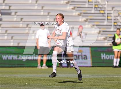 Thumbnail 1 in Bountiful vs. Olympus (UHSAA 5A Semifinal) photogallery.
