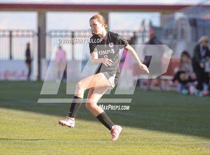 Thumbnail 3 in Bountiful vs. Olympus (UHSAA 5A Semifinal) photogallery.