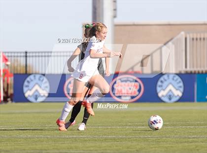 Thumbnail 3 in Bountiful vs. Olympus (UHSAA 5A Semifinal) photogallery.