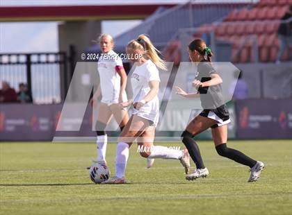 Thumbnail 2 in Bountiful vs. Olympus (UHSAA 5A Semifinal) photogallery.