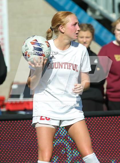 Thumbnail 3 in Bountiful vs. Olympus (UHSAA 5A Semifinal) photogallery.