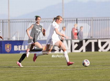 Thumbnail 1 in Bountiful vs. Olympus (UHSAA 5A Semifinal) photogallery.