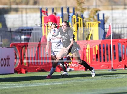 Thumbnail 1 in Bountiful vs. Olympus (UHSAA 5A Semifinal) photogallery.