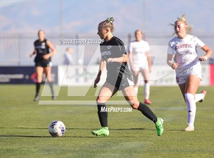 Thumbnail 2 in Bountiful vs. Olympus (UHSAA 5A Semifinal) photogallery.