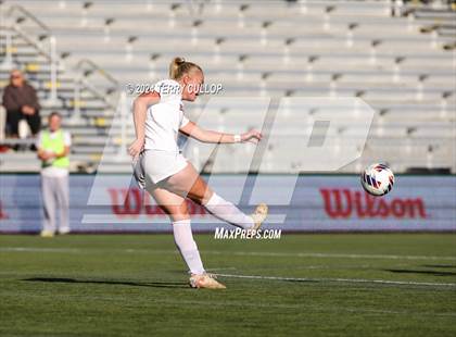 Thumbnail 3 in Bountiful vs. Olympus (UHSAA 5A Semifinal) photogallery.
