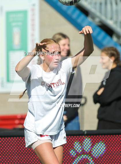 Thumbnail 2 in Bountiful vs. Olympus (UHSAA 5A Semifinal) photogallery.