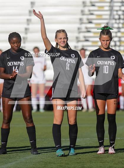Thumbnail 3 in Bountiful vs. Olympus (UHSAA 5A Semifinal) photogallery.