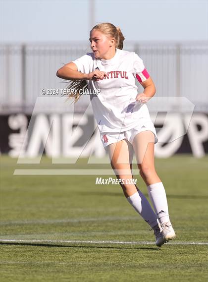 Thumbnail 3 in Bountiful vs. Olympus (UHSAA 5A Semifinal) photogallery.