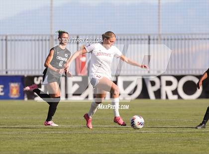 Thumbnail 2 in Bountiful vs. Olympus (UHSAA 5A Semifinal) photogallery.