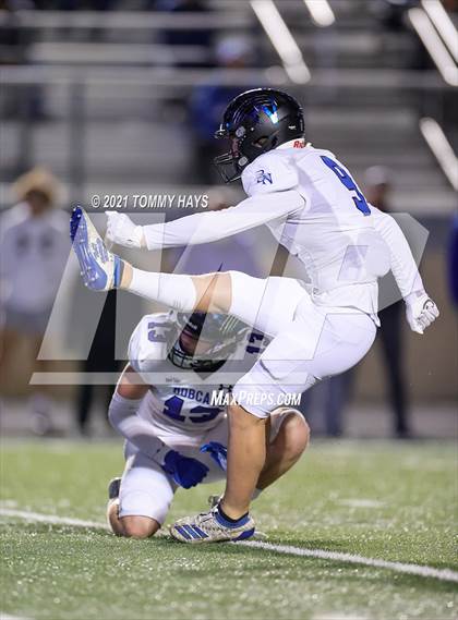 Thumbnail 2 in Byron Nelson @ Weatherford (UIL 6A Bi-District) photogallery.