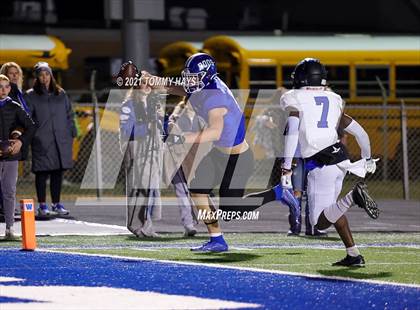 Thumbnail 1 in Byron Nelson @ Weatherford (UIL 6A Bi-District) photogallery.