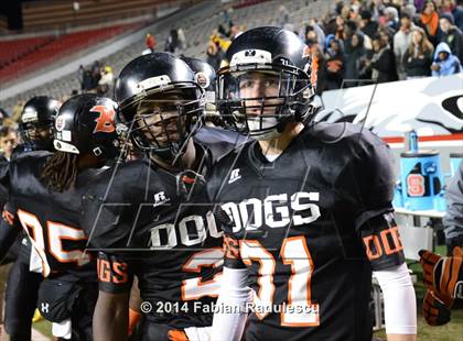 Thumbnail 3 in Wallace-Rose Hill vs. Starmount (NCHSAA 1AA Final) photogallery.