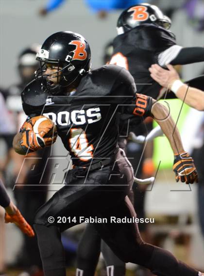 Thumbnail 1 in Wallace-Rose Hill vs. Starmount (NCHSAA 1AA Final) photogallery.